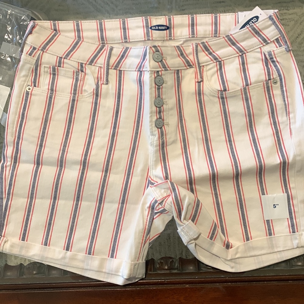 Old Navy Blue and red striped 5” inseam shorts